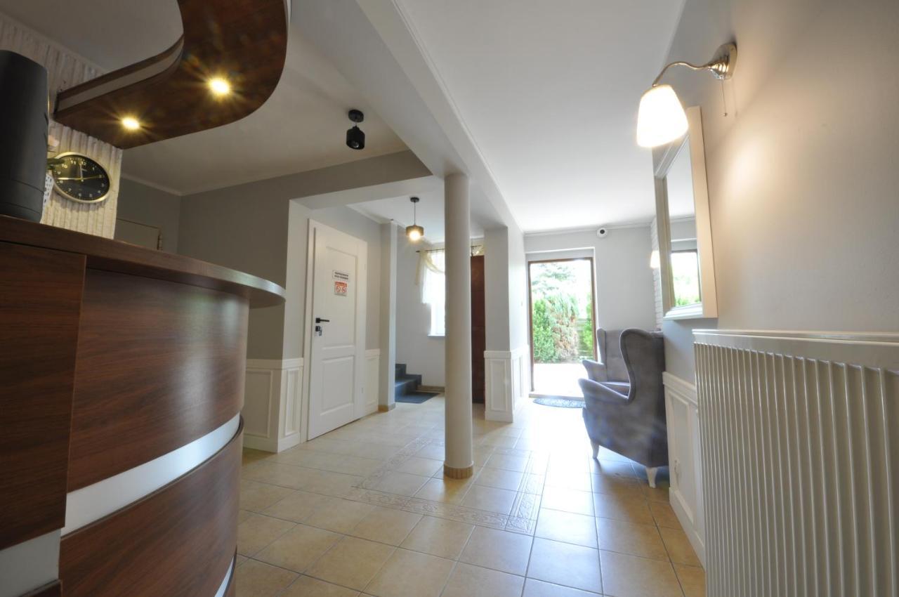 Ambasador Villa Mielno  Esterno foto